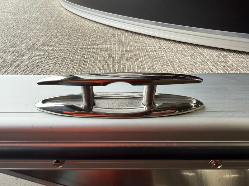 Slide: The Image of Tahoe LTZ 300HP Quad Lounge 2385 Tritoon 2026 - 38