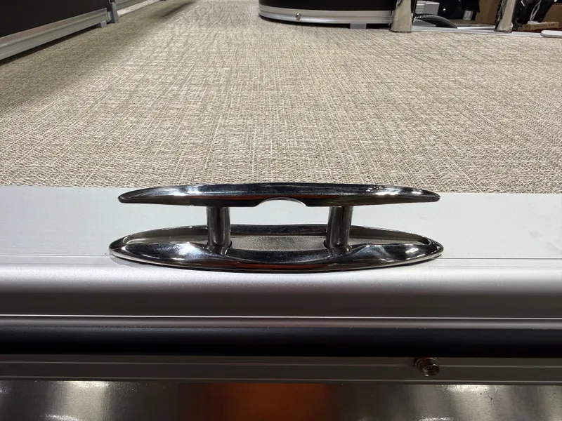 Slide: The Image of Tahoe LTZ 300HP Quad Lounge 2385 Tritoon 2026 - 43