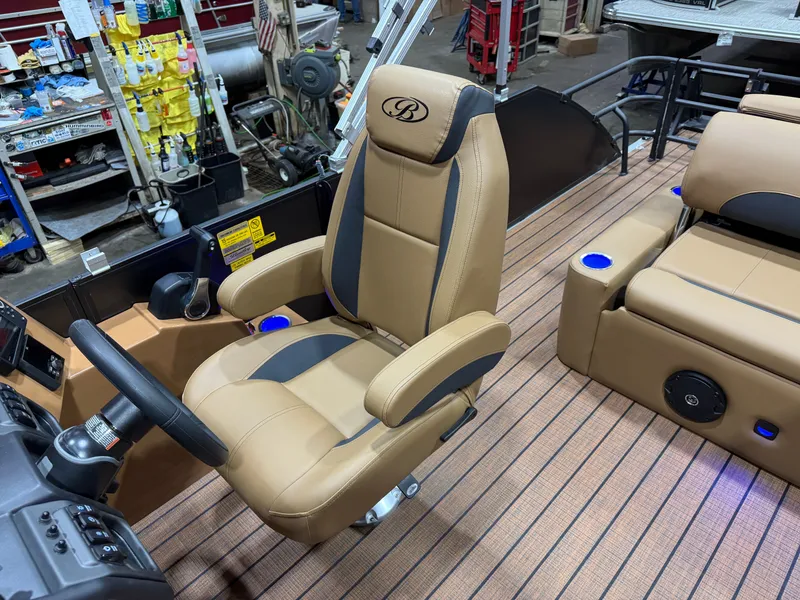 Slide: The Image of Bentley Pontoons Legacy 300HP Swingback 243 Tritoon 2026 - 20