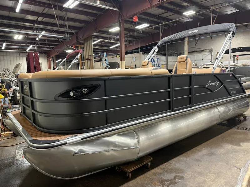 Slide: The Image of Bentley Pontoons Legacy 300HP Swingback 243 Tritoon 2026 - 42