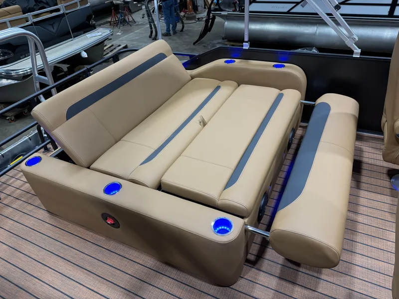 Slide: The Image of Bentley Pontoons Legacy 300HP Swingback 243 Tritoon 2026 - 7