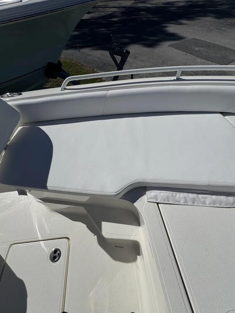 Slide: The Image of Skeeter SX2350 2026 - 41