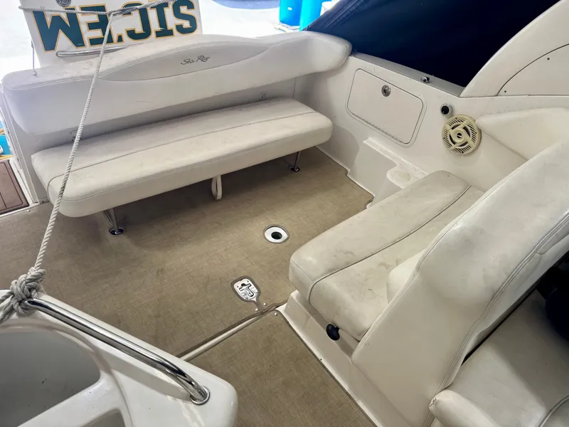 Slide: The Image of Sea Ray Sundancer 280 2005 - 2