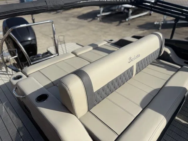 Slide: The Image of Barletta L25UC 2023 - 9