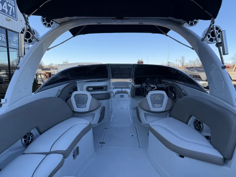 Slide: The Image of Crownline Boats 280 SS 2022 - 10