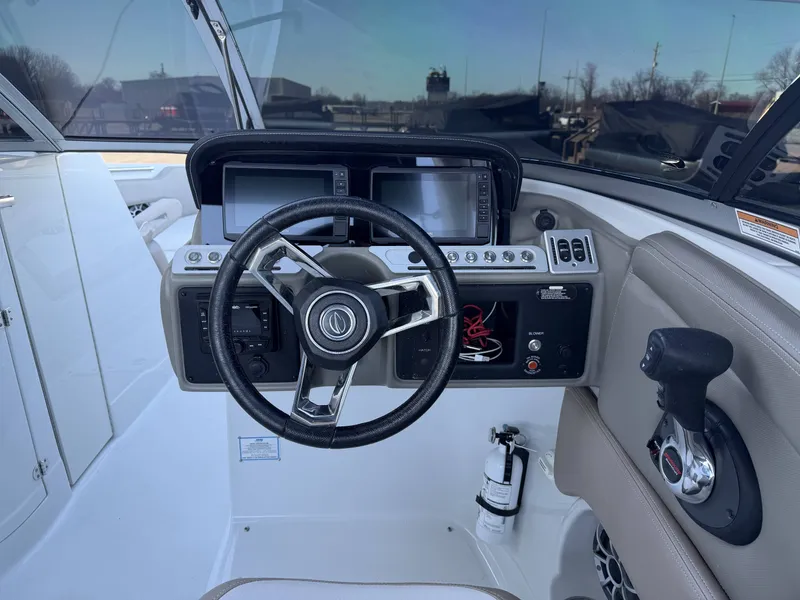 Slide: The Image of Crownline Boats 280 SS 2022 - 15