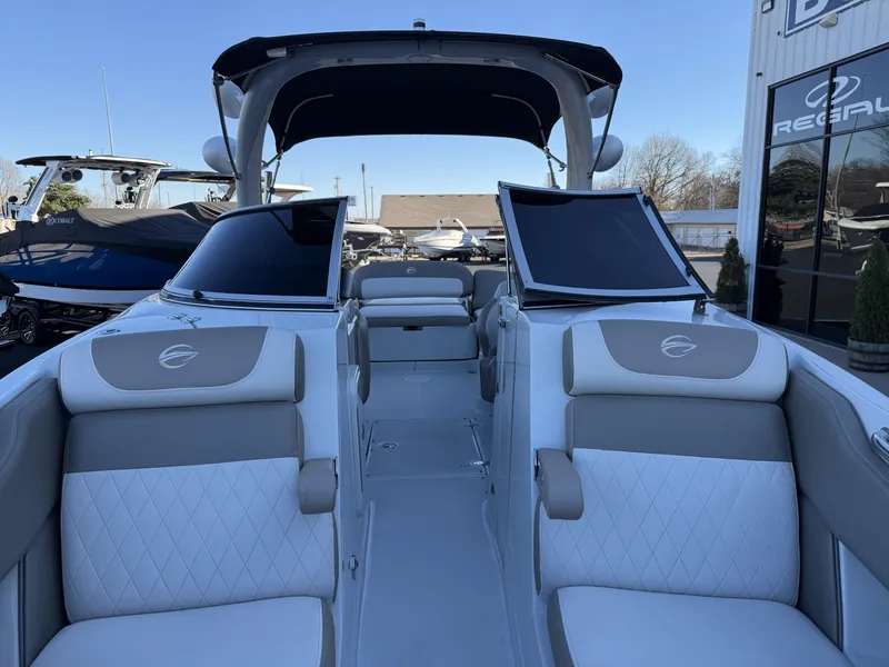 Slide: The Image of Crownline Boats 280 SS 2022 - 22