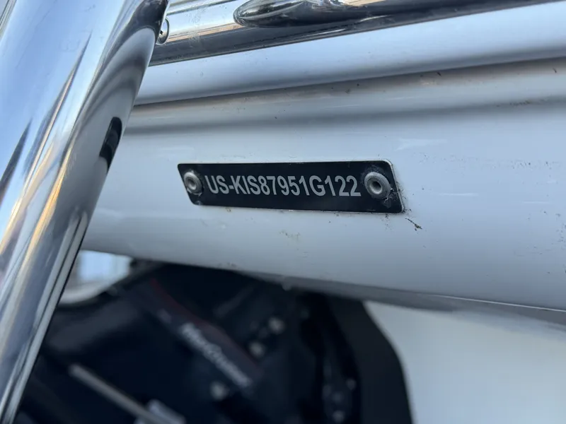 Slide: The Image of Crownline Boats 280 SS 2022 - 28