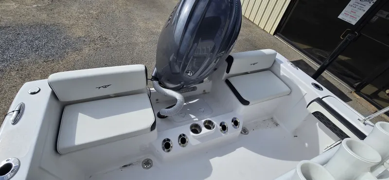 Slide: The Image of Tidewater 198 CC Adventure 2026 - 11