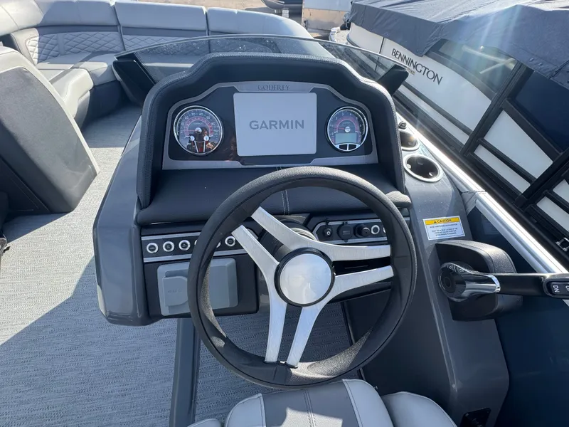 Slide: The Image of Monaco 275ZBQ 2026 - 16