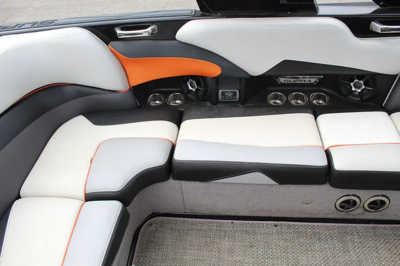 Slide: The Image of Supra SC 350 2014 - 13