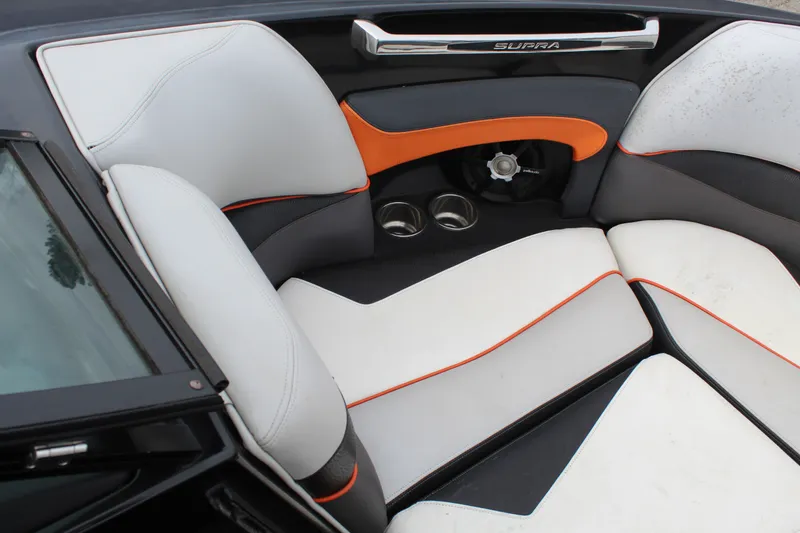 Slide: The Image of Supra SC 350 2014 - 16