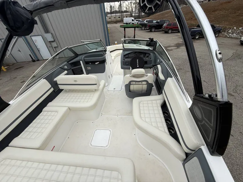 Slide: The Image of Cobalt R5 2021 - 8