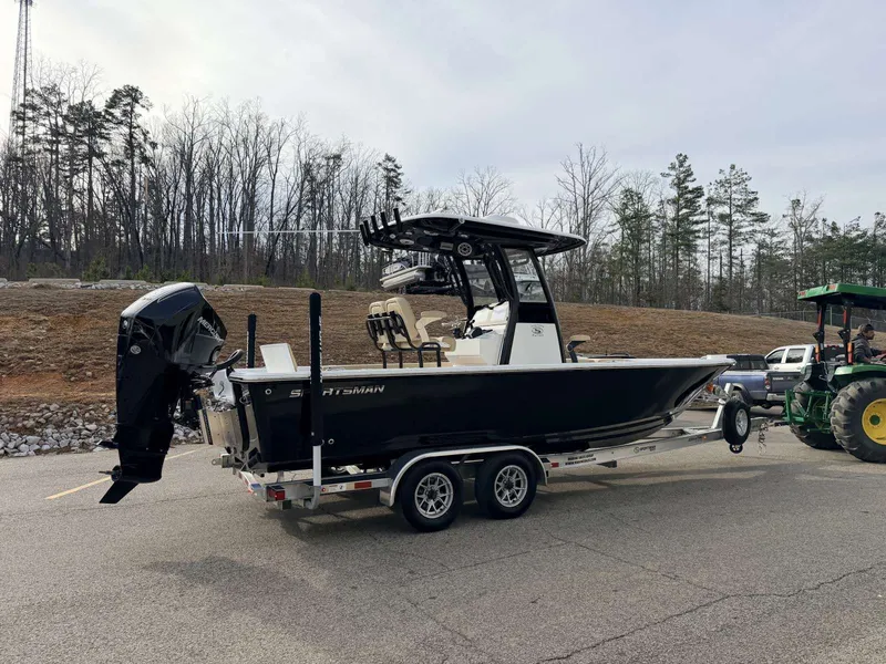 Slide: The Image of Sportsman Masters 247OE Bay Boat 2026 - 3