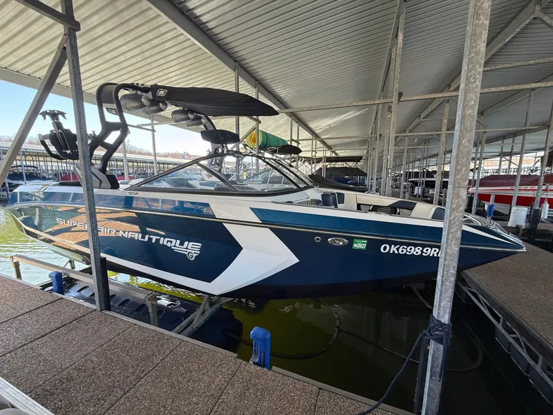 Slide: The Image of Nautique G23 2018 - 23