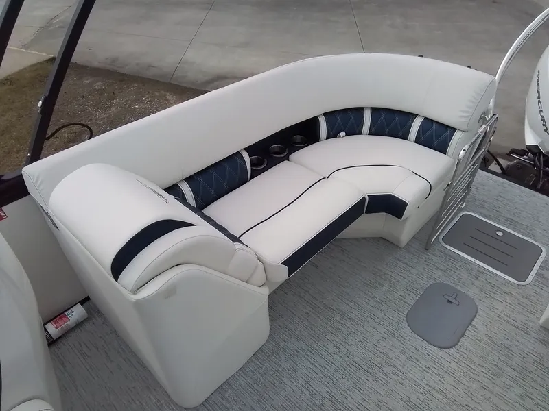 Slide: The Image of Bennington 24LXSFBSF 2026 - 30