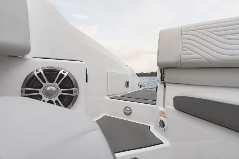 Slide: The Image of Sea Ray SDX 270 Surf 2026 - 3