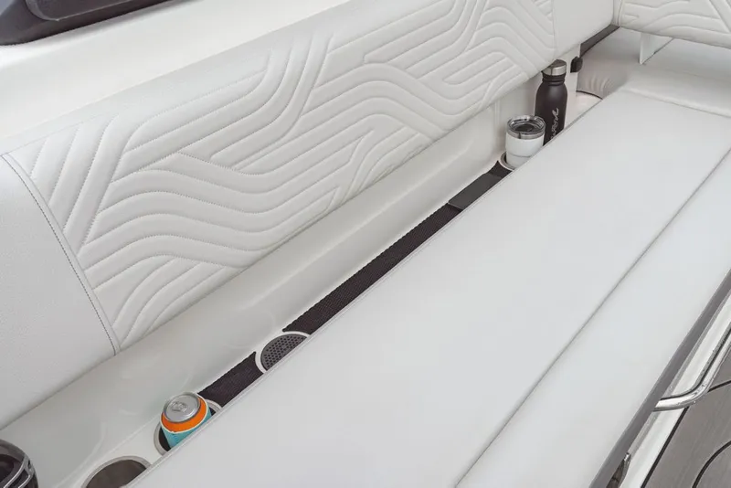 Slide: The Image of Sea Ray SDX 270 Surf 2026 - 5