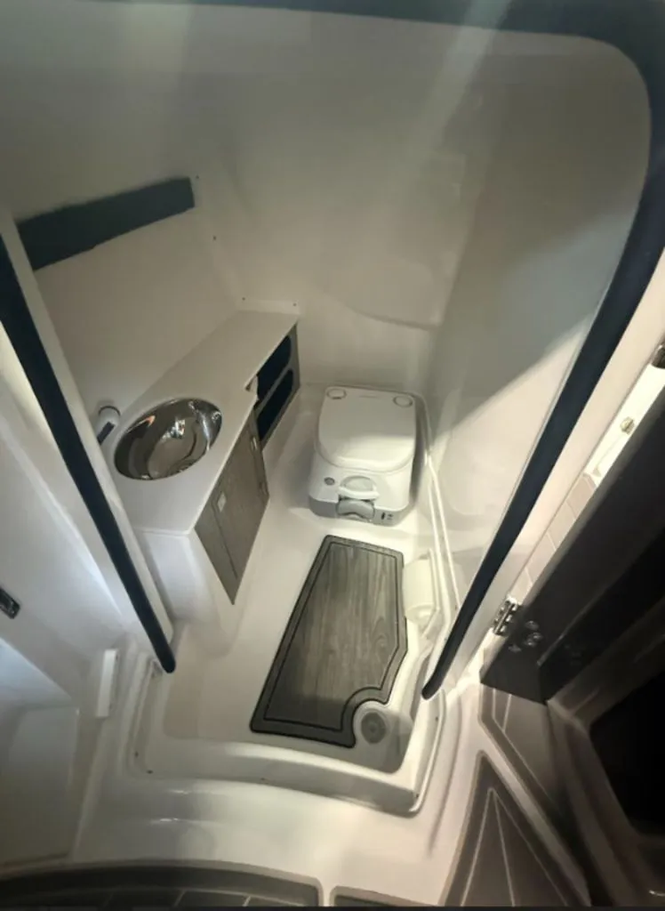 Slide: The Image of Monterey 298SS Super Sport 2025 - 7