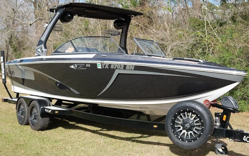 The Image of Tigé Z3 2018 - 1