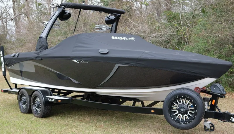 Slide: The Image of Tigé Z3 2018 - 13