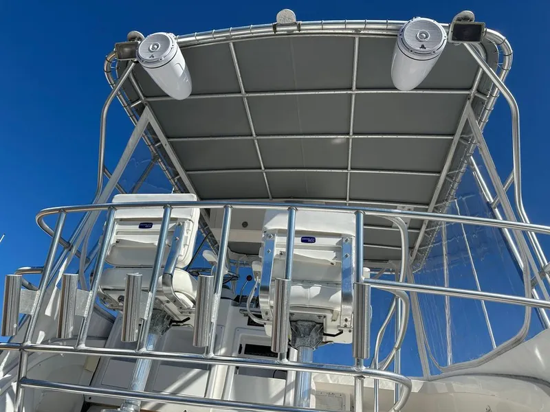 Slide: The Image of Luhrs 33 Convertible 2005 - 4