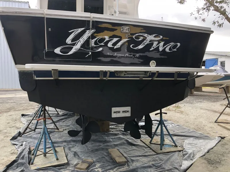 Slide: The Image of Luhrs 33 Convertible 2005 - 43