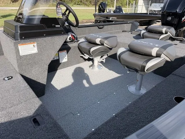 Slide: The Image of Lund 1650 Rebel XL SS 2026 - 12