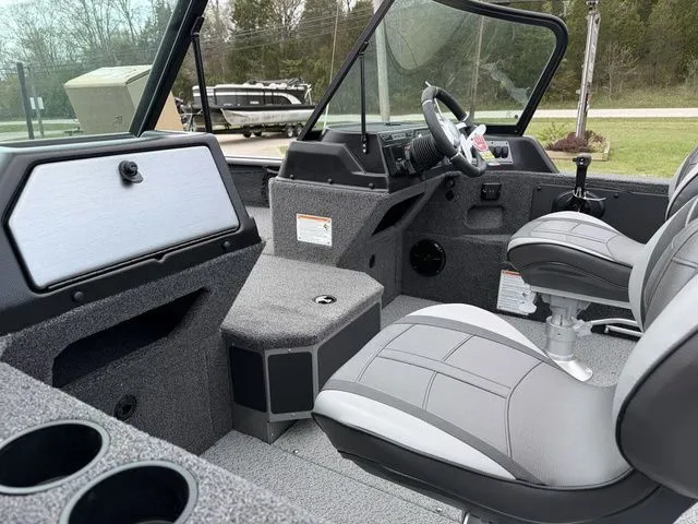 Slide: The Image of Lund 2075 Impact XS Sport 2026 - 13