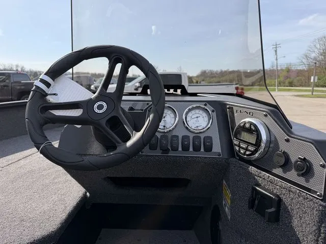 Slide: The Image of Lund 1675 Adventure SS 2026 - 6