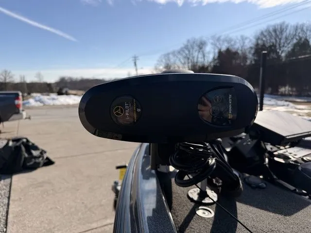 Slide: The Image of Caymas CX 21 PRO 2023 - 13