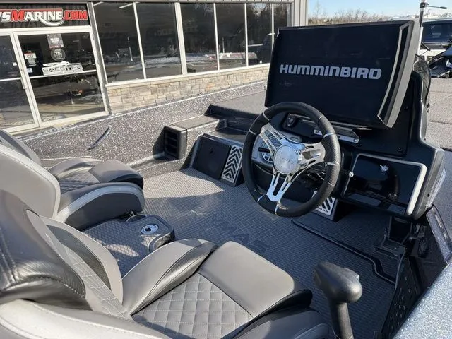 Slide: The Image of Caymas CX 21 PRO 2023 - 6