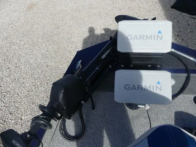 Slide: The Image of Tracker Pro 170 2022 - 17