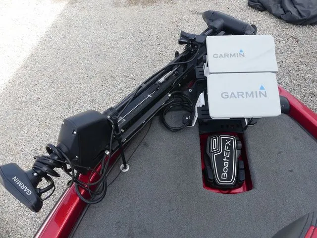 Slide: The Image of Phoenix Bass Boat 819 Pro 2018 - 15