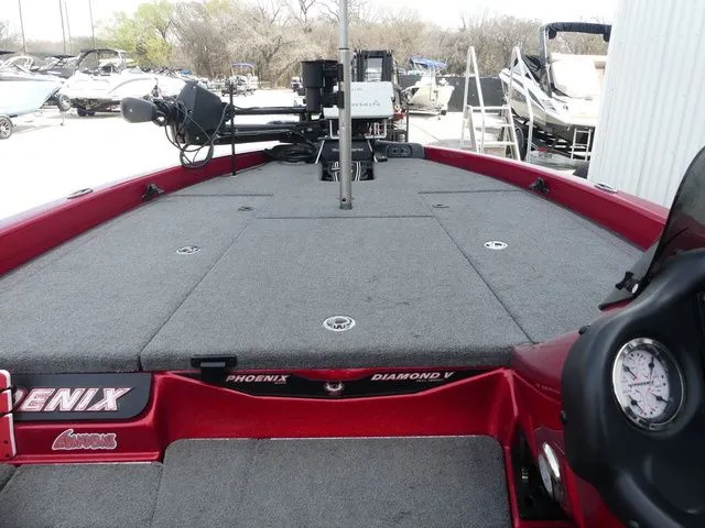 Slide: The Image of Phoenix Bass Boats 819 Pro 2018 - 14