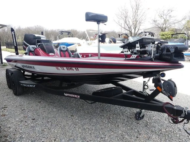 Slide: The Image of Phoenix Bass Boats 819 Pro 2018 - 8