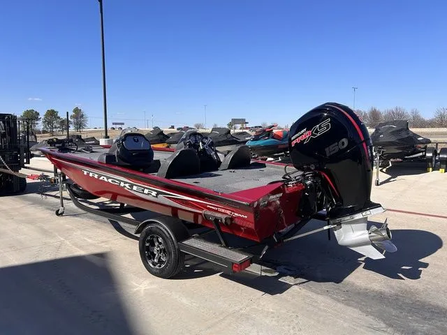 Slide: The Image of Tracker Pro Team 195 TXW Tournament Edition 2020 - 5