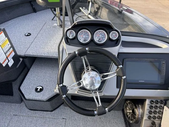 Slide: The Image of Ranger VX1888WT 2022 - 12