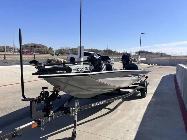 Slide: The Image of Tracker Pro Team 190 TX Tournament Edition 2020 - 10