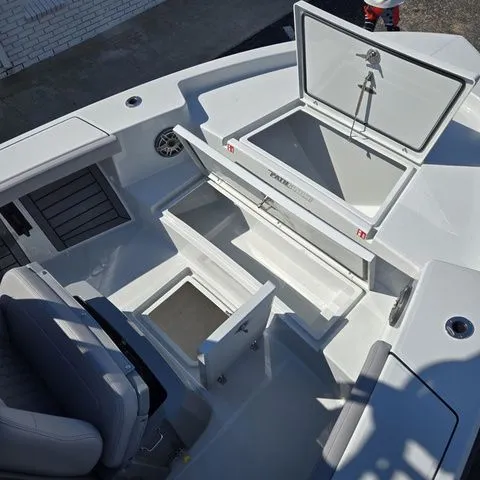 Slide: The Image of Pathfinder 2400 Open 2026 - 12