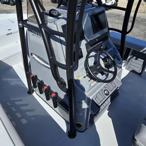 Slide: The Image of Pathfinder 2400 Open 2026 - 29