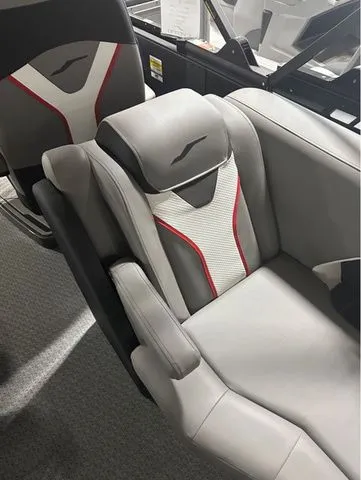 Slide: The Image of Evotti 725QL 2026 - 16