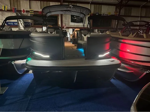 Slide: The Image of Evotti 725QL 2026 - 23