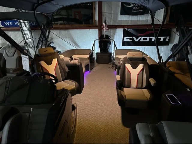 Slide: The Image of Evotti 725QL 2026 - 31