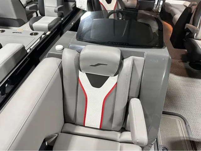 Slide: The Image of Evotti 725QL 2026 - 37