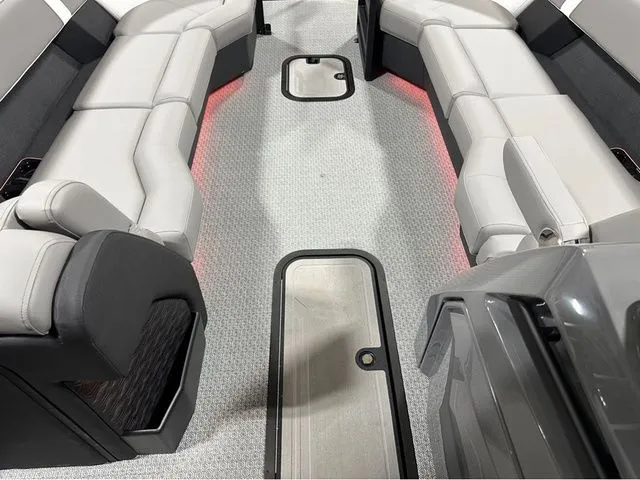 Slide: The Image of Evotti 725QL 2026 - 54