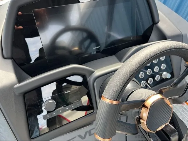 Slide: The Image of Evotti 725QL 2026 - 7