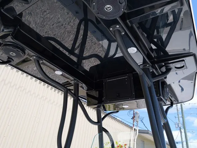 Slide: The Image of Sea Born FX24 Bay 2026 - 24