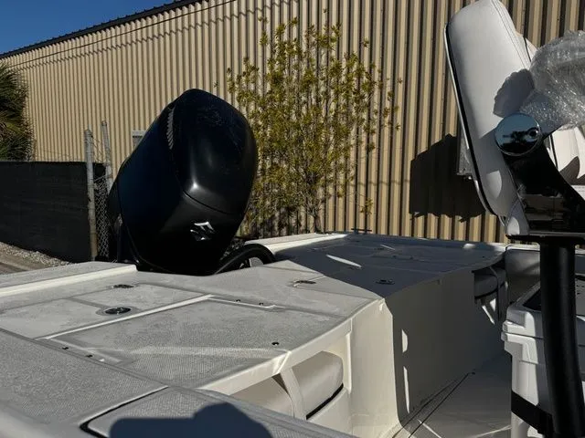 Slide: The Image of Sea Born FX24 Bay 2026 - 4