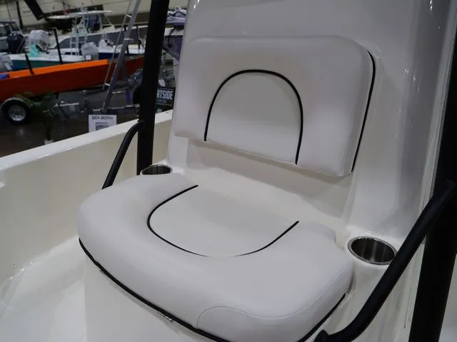 Slide: The Image of Sea Born FX24 Bay 2026 - 50